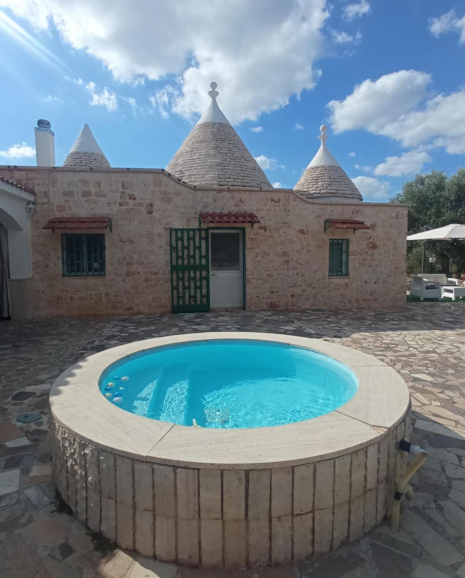 Villa Il Leccio - Trulli Cisternino Kültér fotó
